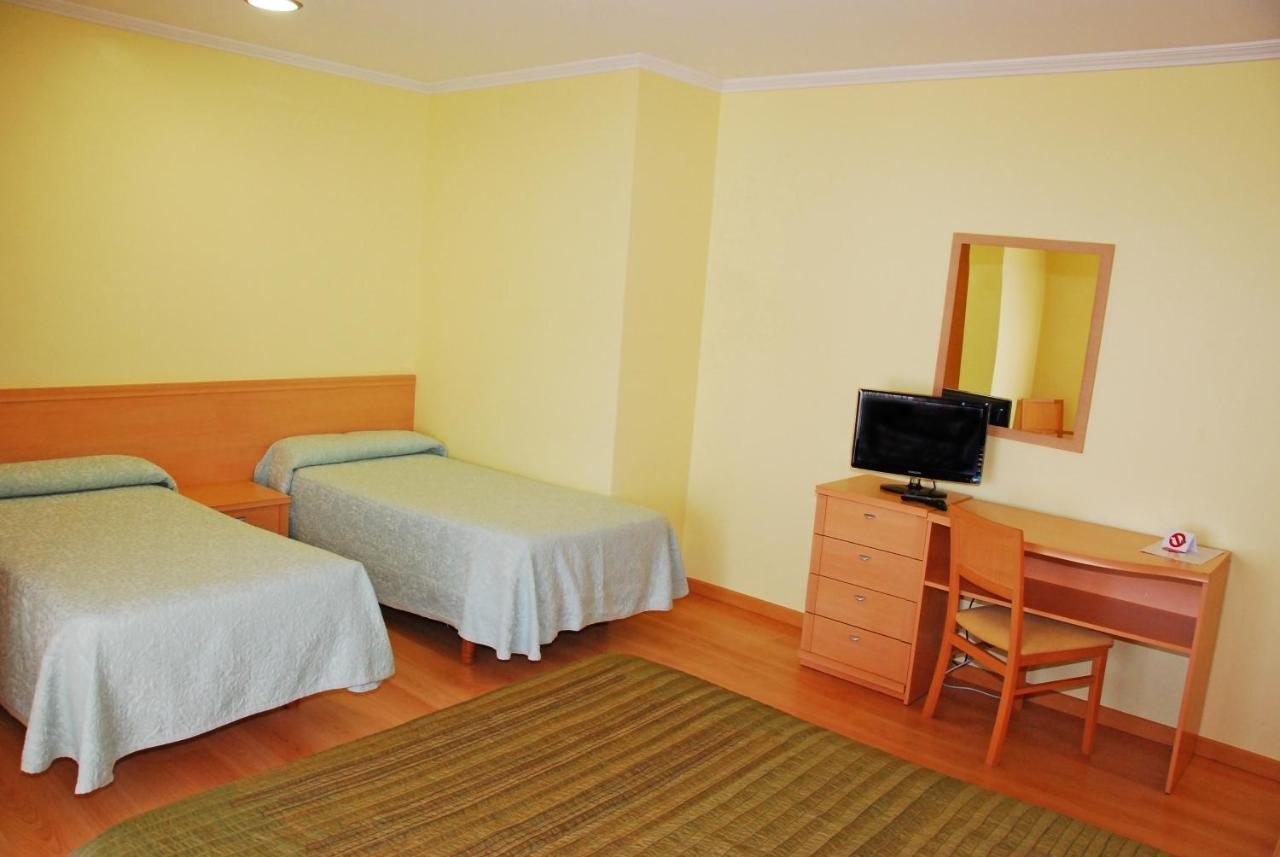 Hotel Villa Juanita O Grove Extérieur photo