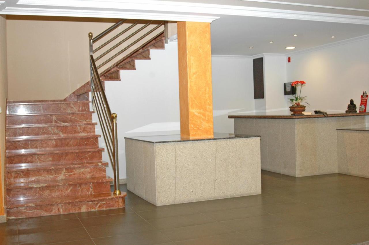 Hotel Villa Juanita O Grove Extérieur photo