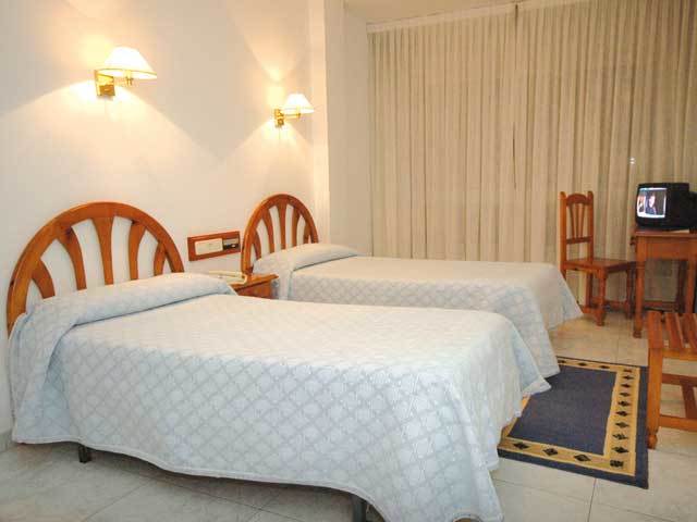 Hotel Villa Juanita O Grove Extérieur photo