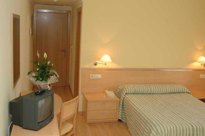 Hotel Villa Juanita O Grove Extérieur photo